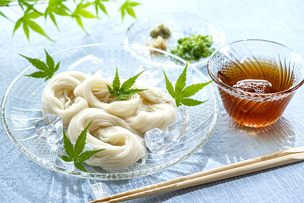 そうめんやハムなどのグルメ系ギフト